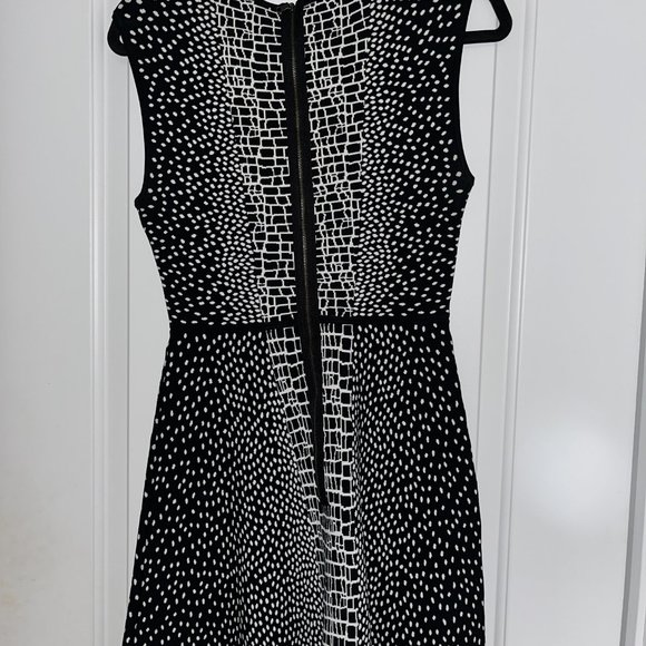 BCBG Dress - Picture 4 of 7